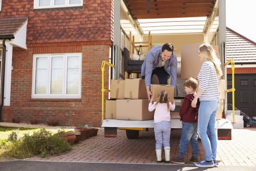 Efficient man and van moving support across Greenwich