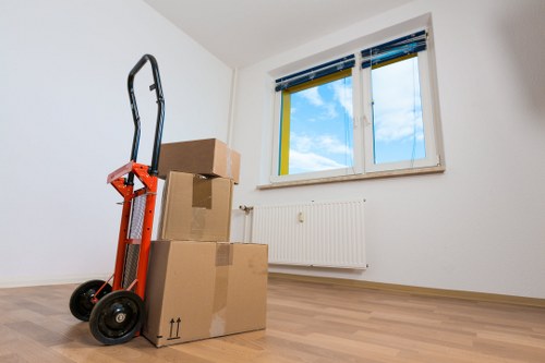 Load-based and cubic-yard moving quote illustration